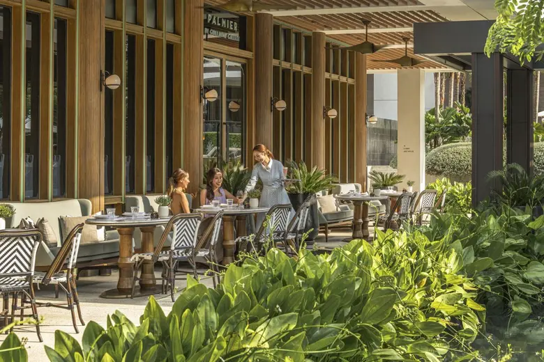 เปิดประสบการณ์ความอร่อยกับบรันช์วันอาทิตย์ที่ห้องอาหาร PALMIER: พร้อมเดินทางไปกับนิยามการทำอาหารโดยเชฟ GUILLAUME GALLIOT ที่โรงแรมโฟร์ซีซั่นส์ กรุงเทพฯ ริมแม่น้ำเจ้าพระยา