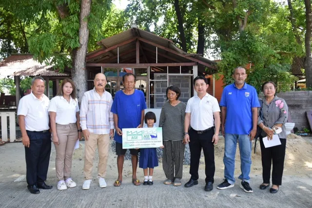 AGE สนับสนุนงบประมานสร้างบ้านให้แก่ผู้ยากไร้ ในพื้นที่อำเภอนครหลวง