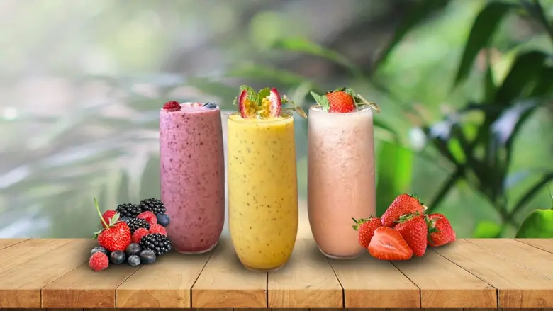 Sip Your Way to Wellness with Mercure Bangkok Makkasan's New Healthy Smoothies Promotion