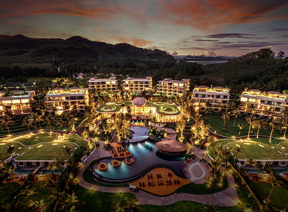 Enchanting Wonders await this Festive Season at Anantara Koh Yao Yai
