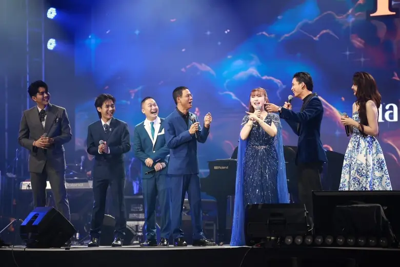 อิ่มเอมหัวใจที่สุด "หนึ่ง จักรวาล" โชว์จัดเต็ม 2 รอบการแสดง กับคอนเสิร์ต "หนึ่งในจักรวาล" ตอนบทเพลงแห่งกาลเวลา