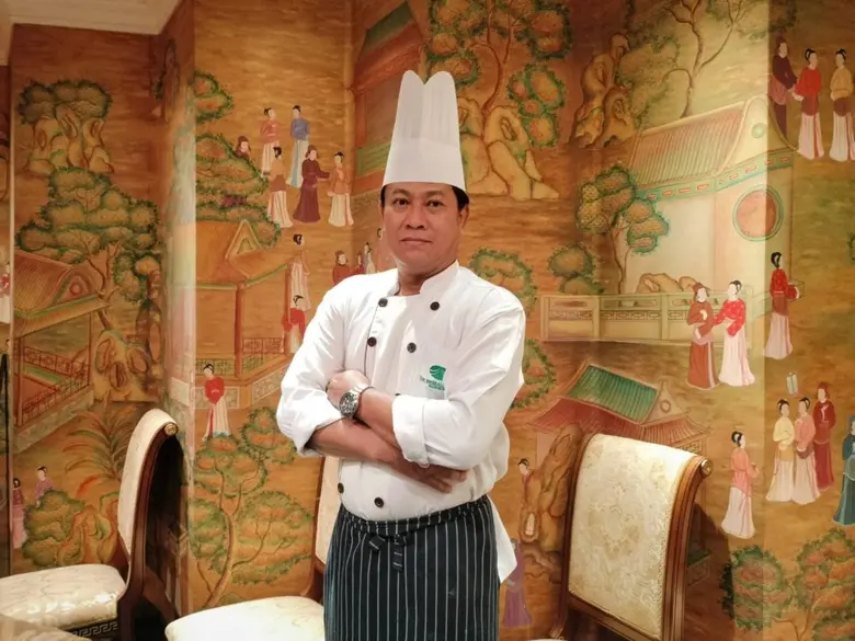 แนะนำเมนูพิเศษ "ไข่ขาวตุ๋นปลาหิมะทอดซีอิ๊ว" ที่ห้องอาหารจีนหยก