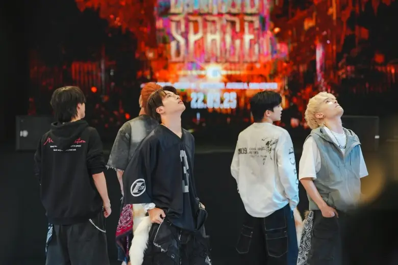 ประมวลบรรยากาศสุดมันส์กับกิจกรรม DANCE SPACE สายแดนซ์แน่นเอ็ม บี เค เซ็นเตอร์ เตรียมสเต็ปให้พร้อม!! MBK เปิดพื้นที่ต้อนรับเหล่านักเต้นมา Random Dance ตลอดปี