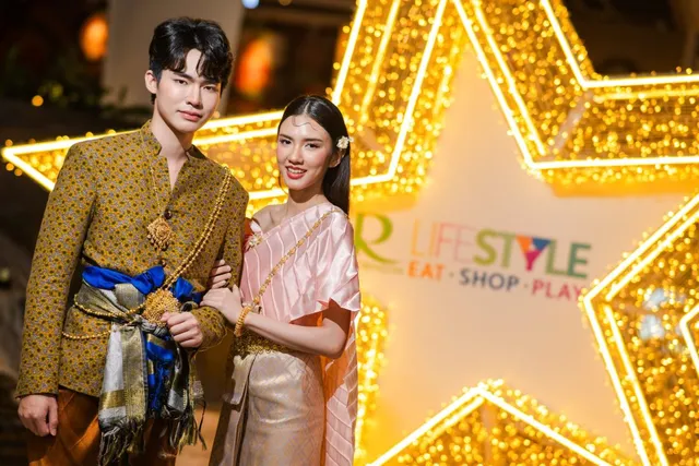 ตลอดเดือนเมษายนนี้ ต้อนรับเทศกาลสงกรานต์ ที่โรบินสันไลฟ์สไตล์ ทุกสาขาทั่วประเทศ
