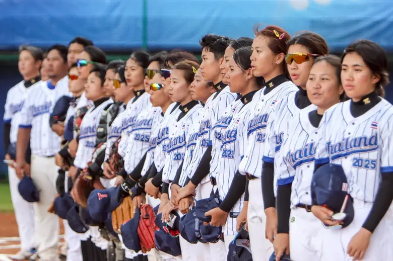 หวดเต็มข้อ..เบสบอลสาวไทยชนะปากีสถานขาดลอย 8-1 ลุ้นเข้าชิงฯ