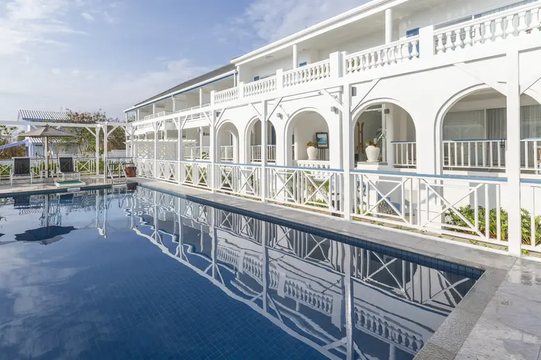 Escape to Koh Sichang and Squid Fishing This Summer with "Squid and Stay" Package at Somewhere Hotel, Koh Sichang