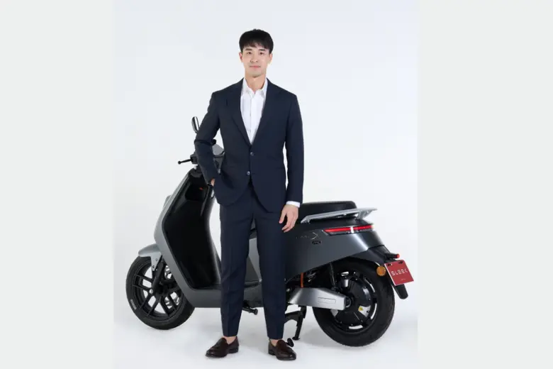 SLEEK EV สตาร์ทอัพสัญชาติไทย หวังขึ้นท๊อป 3 ในปี 68 หลังโตกว่า 100% พลิกโฉมอุตสาหกรรมยานยนต์ไฟฟ้า ด้วยพันธมิตรระดับชาติ เดินหน้าบุกตลาดโลก