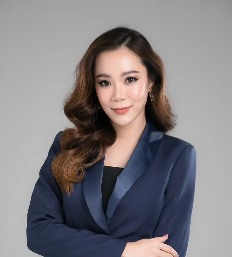 สถาบัน ESTC Training Center ออกแบบหลักสูตร "Executive Presence and Presentation skills for business advisors" ให้กับ ทริส คอร์ปอเรชั่น