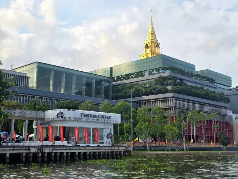 กาแฟพันธุ์ไทย เปิดสาขาใหม่ ริมแม่น้ำเจ้าพระยาพร้อมเปิดตัวเมนู รัฐสภาเบลนด์ เอ็กซ์คลูซีฟเฉพาะสาขานี้เท่านั้น