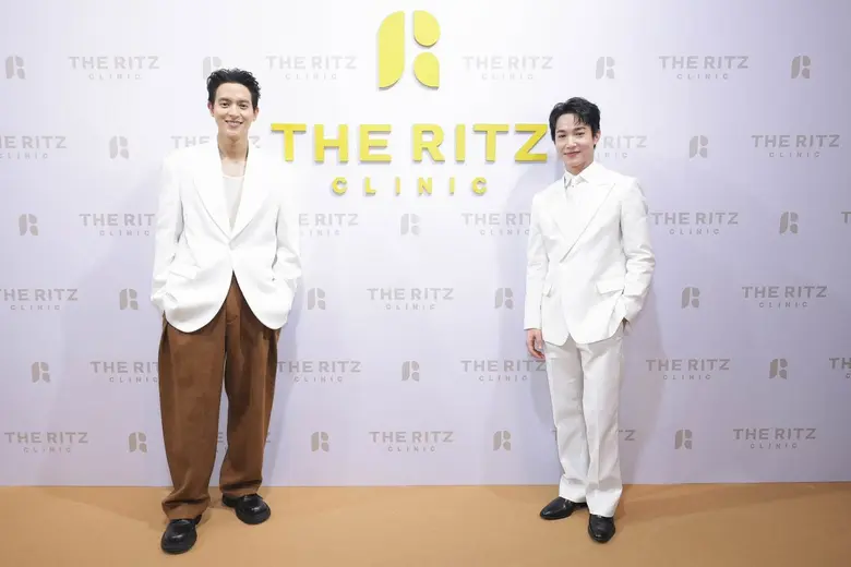 "หมอริท-เรืองฤทธิ์" คว้า "เจมส์จิ" ฉลองก้าวสู่ปีที่ 6 THE RITZ CLINIC อย่างยิ่งใหญ่!! พร้อมเปิดสาขาใหม่ Future Park รองรับบริการเต็มระบบ