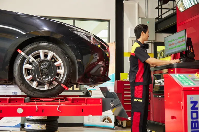 COCKPIT Offers Special Deals for 3 Days through "COCKPIT MID YEAR GRAND SALE", Offering Discounts of up to 20% on BRIDGESTONE and FIRESTONE Tires