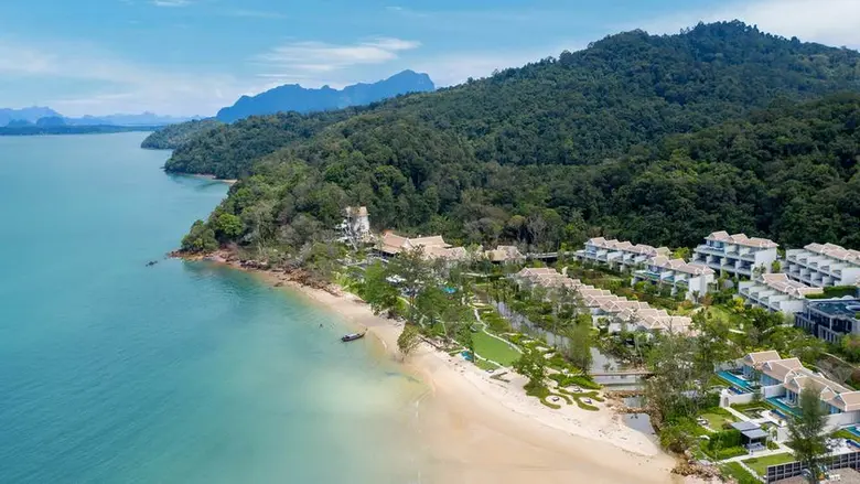 Banyan Tree Invites the World to Take a "Sacred Pause" with the Launch of #ThisRightNow On Global Wellness Day 2025