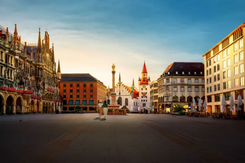 Cathay Pacific takes off from Hong Kong to Munich for the first time
