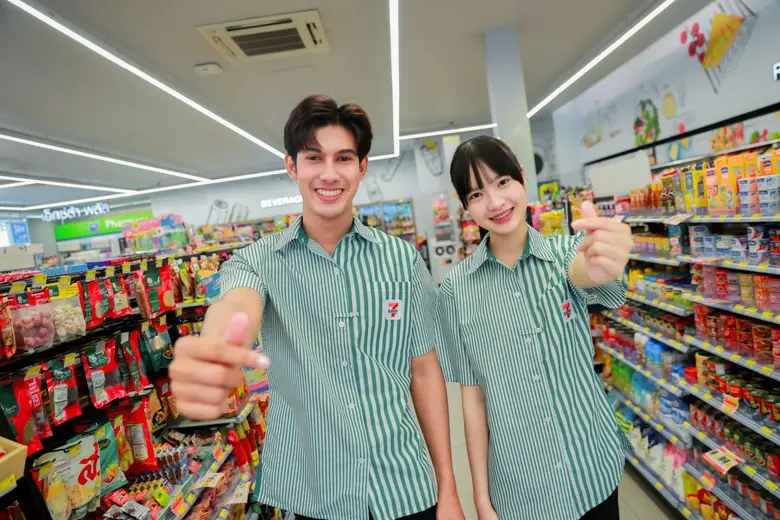 เซเว่น อีเลฟเว่น ปล่อยลุคใหม่ "Green Uniform" ชุดพนักงานสุดชิค ใส่สบาย เป็นมิตรต่อโลก