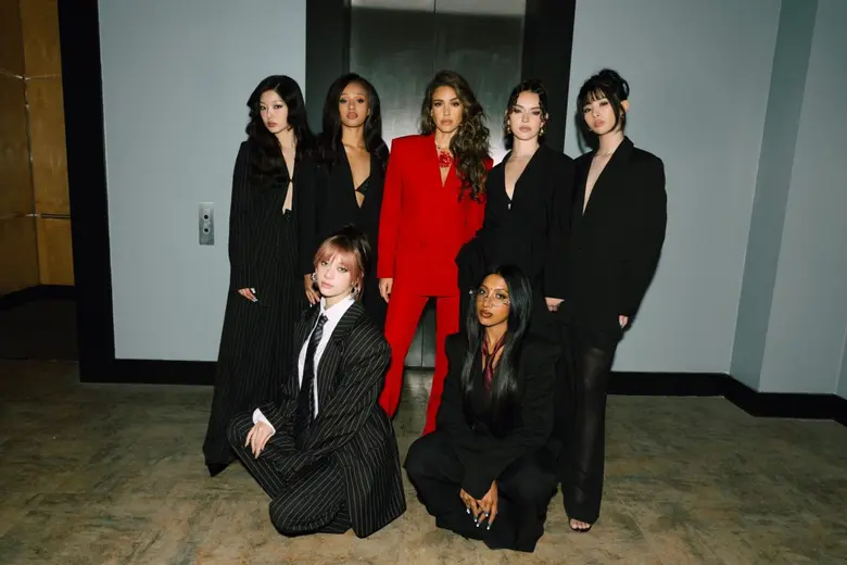 KATSEYE ส่งเพลงใหม่สไตล์ละตินป็อป "Gabriela" ได้ Jessica Alba ร่วมแสดง MV เตรียมปล่อยอัลบั้มอีพี BEAUTIFUL CHAOS วันที่ 27 มิ.ย. นี้