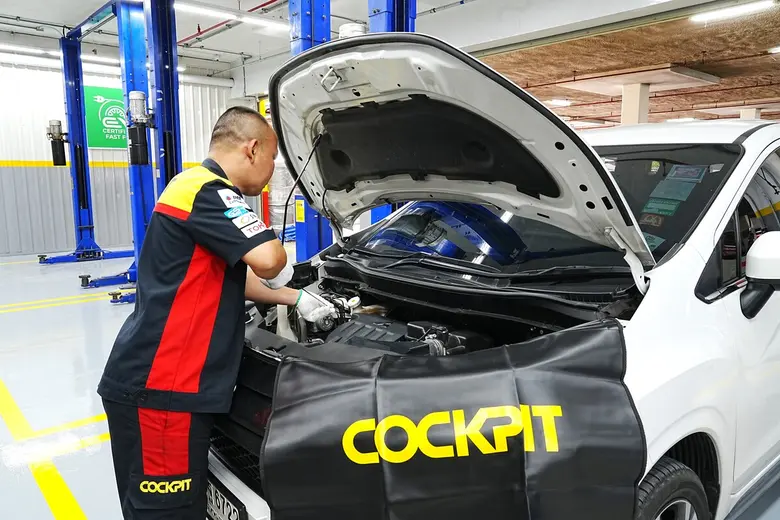 "COCKPIT Sathorn" Serves Customers with Incredible Offers, Celebrating Its New Branch Opening Exclusively at Grand Opening Event, Buy 2 Tires, Get 2 Free
