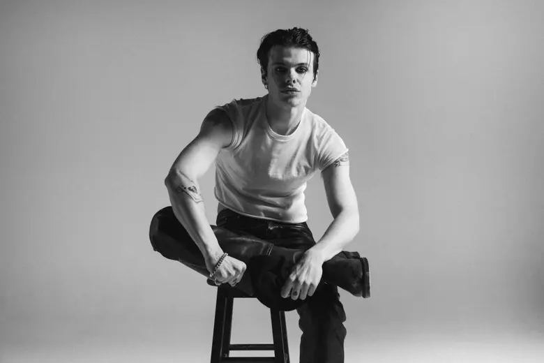YUNGBLUD แสดงตัวตนหมดเปลือกผ่านอัลบั้มใหม่ชุดที่ 4 Idols พร้อมเพลงใหม่ "Ghosts" ถูกใจขาร็อก ที่ได้แรงบันดาลใจจากหนัง The King and I