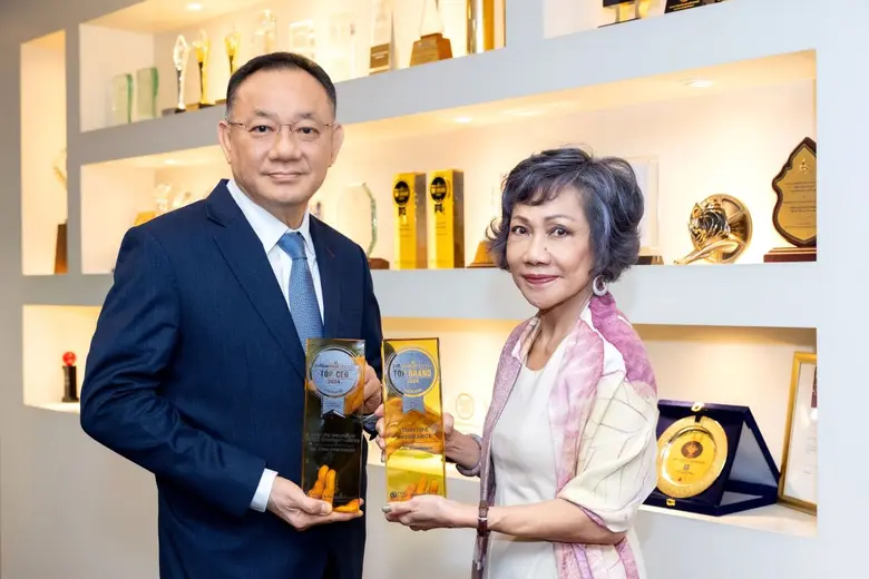 ไทยประกันชีวิต คว้า 2 รางวัล "Top CEO Thailand" และ "Top Influential Brands"