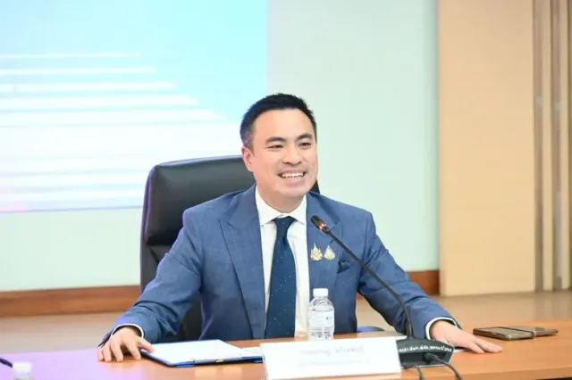 "ดีพร้อม" ดันซอฟต์พาวเวอร์แฟชั่นไทย คัด 3 แบรนด์ชนะเลิศ ชูศักยภาพนักออกแบบไทย โชว์ผลงานสู่ระดับสากล ตามนโยบาย รมว.เอกนัฏ