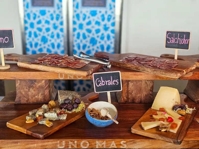 UNO MAS Launches Weekend Spanish Buffet with Chef Borja