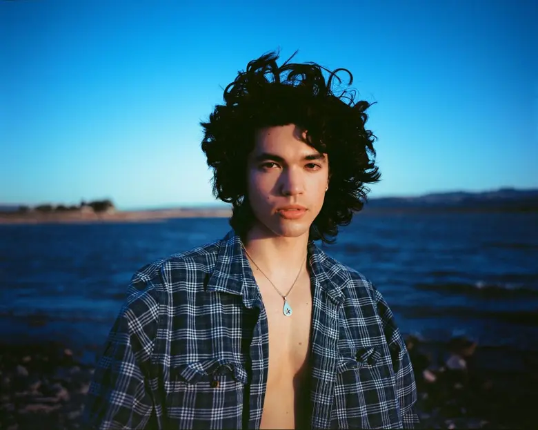 Conan Gray ปล่อยอารมณ์เจ็บปวดผ่านเพลงใหม่ "Vodka Cranberry" เรื่องราวภาคต่อจาก "This Song" ก่อนฟังอัลบั้มใหม่ Wishbone พร้อมกัน 15 ส.ค. นี้