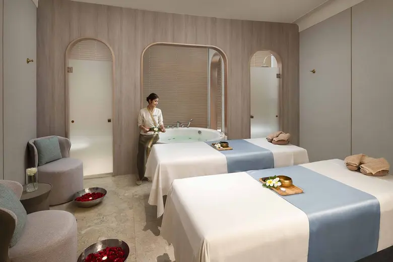 Experience the Ultimate in Relaxation with Thai Harmony - A Four-Hand Massage at Spa Cenvaree