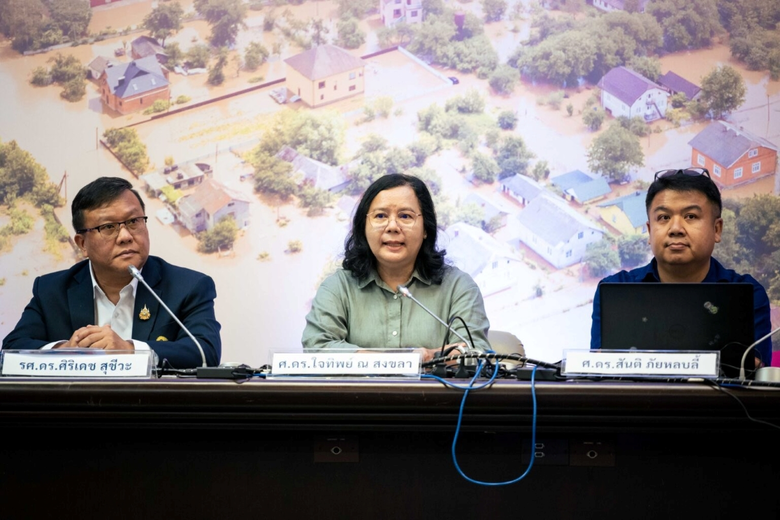 จุฬาฯ เร่งช่วยผู้ประสบภัยน้ำท่วม-ดินสไลด์น่าน เดินหน้าระบบเตือนภัยดิจิทัล สานภารกิจ "มหาวิทยาลัยเพื่อชุมชน"