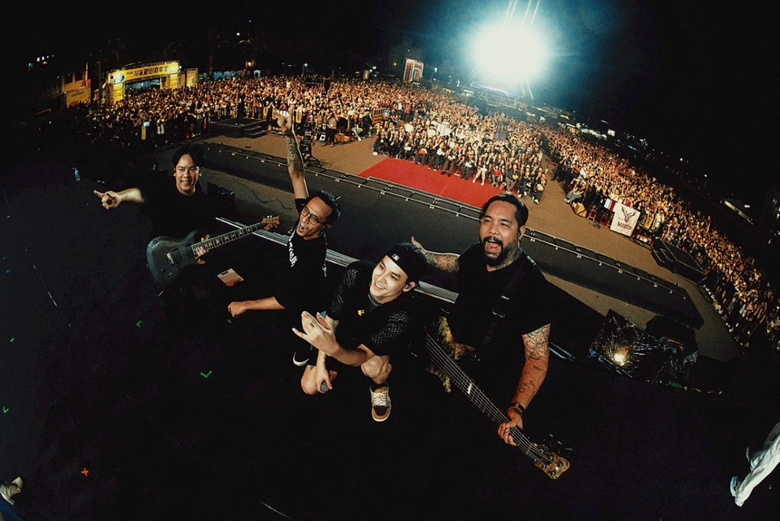 Retrospect เซอร์ไพรส์! โชว์เพลงไต้หวันใน HUALIEN SUMMER FESTIVAL 2025 แฟนเพลงตื่นเต้นประทับใจตลอดทั้งโชว์