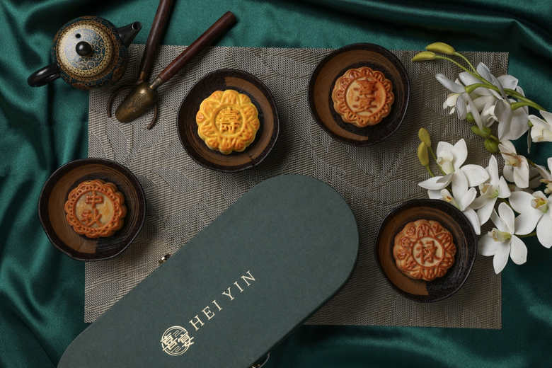 Hei Yin Celebrates the 2025 Mid-Autumn Festival with Exquisite Sow Pei Mooncakes and Exclusive Gift Sets