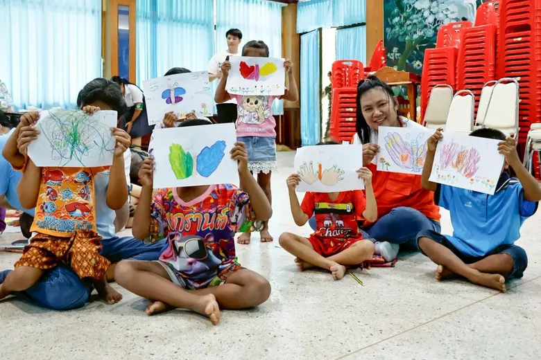 มูลนิธิศุภนิมิตฯ เปิดศูนย์เพื่อนเด็ก 7 แห่งในจังหวัดสุรินทร์ เยียวยาเด็กจากผลกระทบชายแดนไทย-กัมพูชา