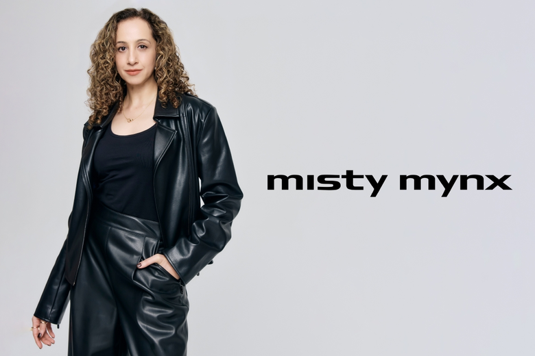"misty mynx" ชูแฟชั่นสะท้อนแนวคิด Sexy = Power เพื่อผู้หญิงยุคใหม่ที่เต็มเปี่ยมไปด้วยพลังของเฟมินีน