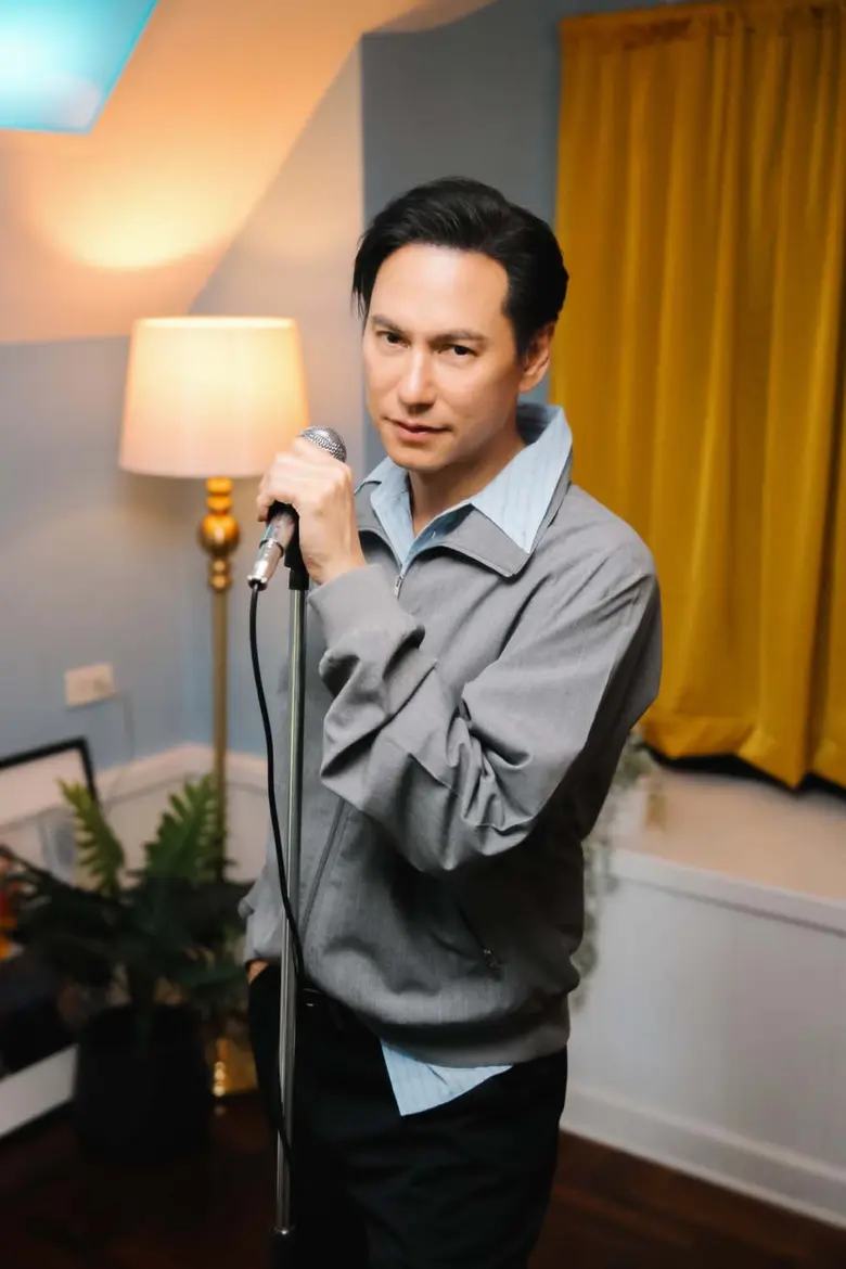 "จุ๊บ วุฒินันต์" คว้า "เปอร์-ยิหวา" พิสูจน์รักแท้ในเอ็มวี "แน่นอน" เสิร์ฟดนตรีแปลกใหม่ เล่าเรื่องหัวใจที่ไม่มีวันเปลี่ยนไป!