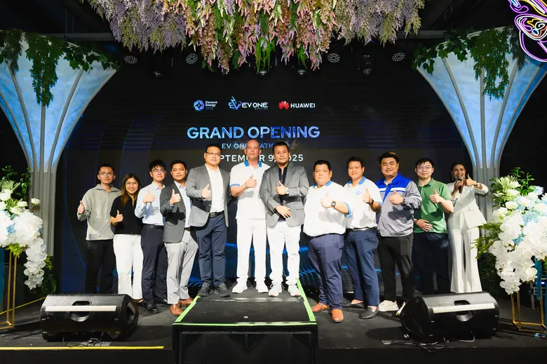 เปิดตัวอย่างเป็นทางการกับ EV One Station พลิกโฉมการเดินทางสู่ยุคพลังงานสะอาดด้วย Ultra-Fast Charger เทคโนโลยี Liquid-Cooled Ultra-Fast DC 720kW Charger ที่ชาร์จเร็วที่สุด ใจกลางเมือง!