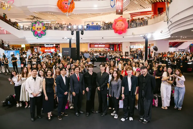 "KATE ร่วมกับ EVEANDBOY และ เดอะมอลล์ไลฟ์สโตร์ บางกะปิ จัดงาน 'LIGHTS ON SHADOW' Event
