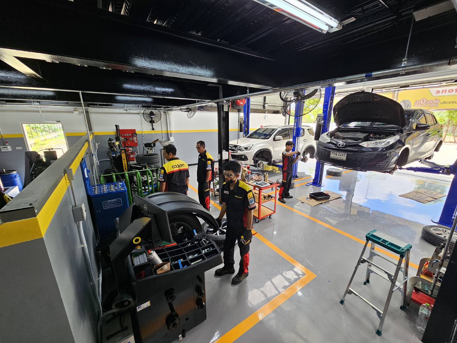 "COCKPIT Ramkhamhaeng 152" Celebrates Its New Branch Opening with 7 Full Days of Incredible Offers! Enjoys Special Prices on Car Care Products, Exclusively on the Grand Opening Day