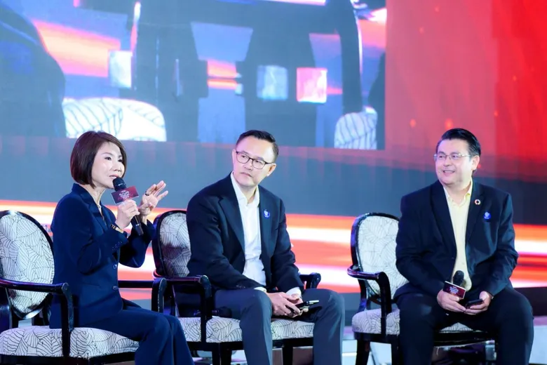 บำรุงราษฎร์ โชว์โมเดลนวัตกรรมสุขภาพรับอนาคต บนเวที Future Forum 2025 พร้อมชู "Human Touch" คือหัวใจแห่งความยั่งยืน