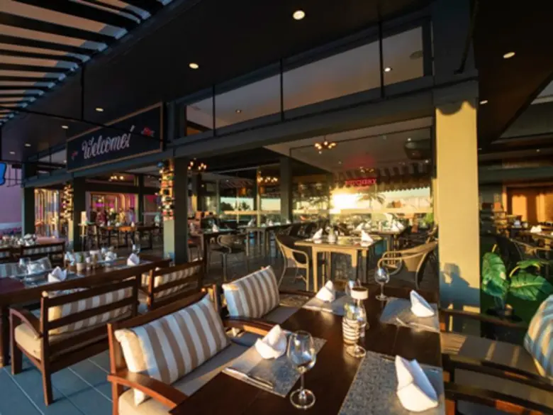 The Perfect Family Evening: Phuket Pizza in Karon Beach
