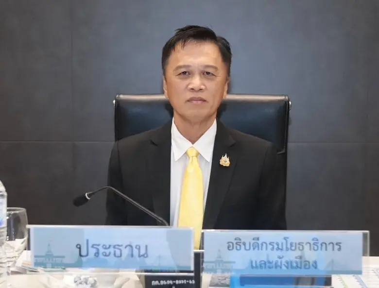 กรมโยธาธิการและผังเมือง เดินหน้าระบายน้ำเต็มกำลัง พร้อมเสริมคันดินระบบป้องกันน้ำท่วมชุมชนเสนา จังหวัดพระนครศรีอยุธยา บรรเทาความเดือดร้อนประชาชน