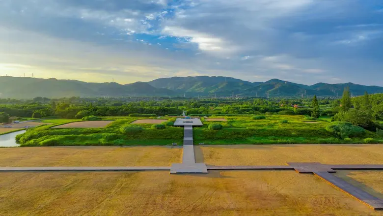 Where Ancient Relics Dance with Modern Industry: China's Liangzhu Exemplifies Innovative Fusion of Culture, Technology