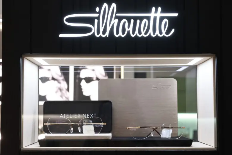 อายลิ้งค์ฯ แท็กทีม ซิลลูเอท และ ออฟติคาน่า จัด Style Consultation By Silhouette