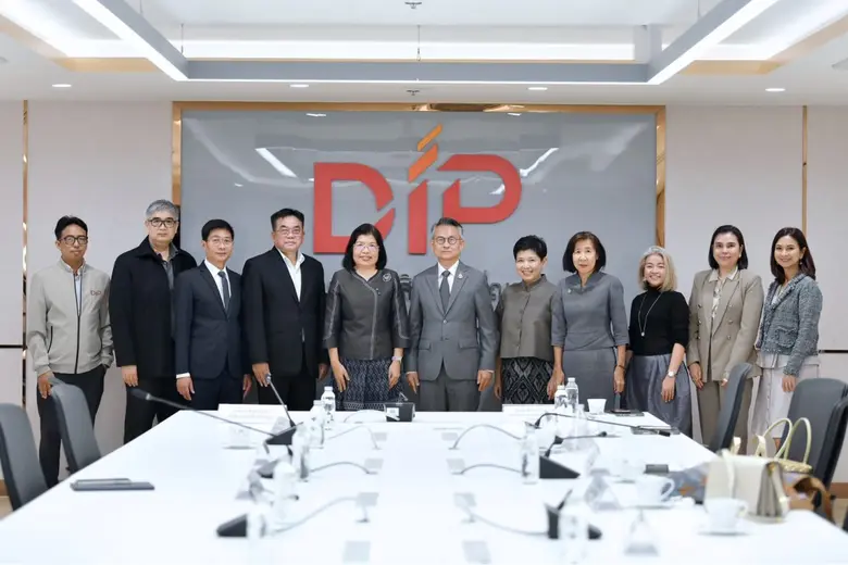 กรมทรัพย์สินทางปัญญา ผนึกกำลัง SACIT วางแนวทางยกระดับงานศิลปหัตถกรรมไทยสู่ตลาดโลกด้วยทรัพย์สินทางปัญญา