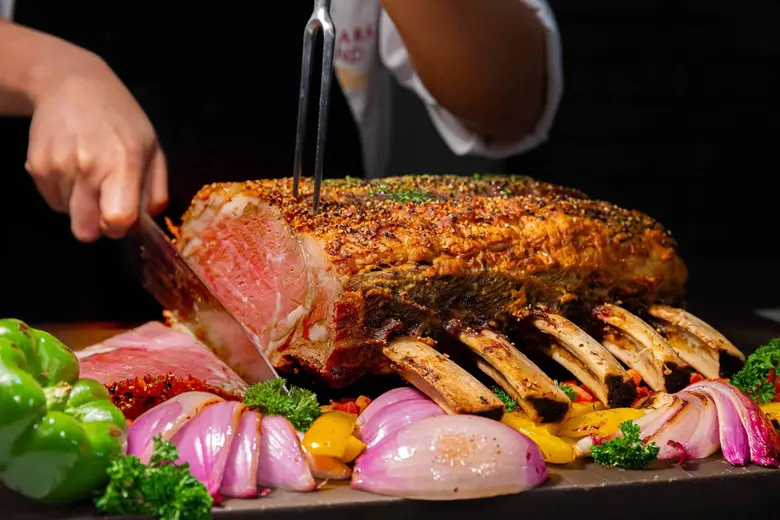 Fridays Get Fired Up with Sip &amp; Sizzle Nights - Wagyu Edition at Ventisi