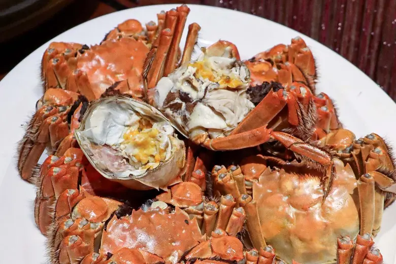 สุดยอด "ปูขนฮ่องกง" ที่ห้องอาหารจีนหยก