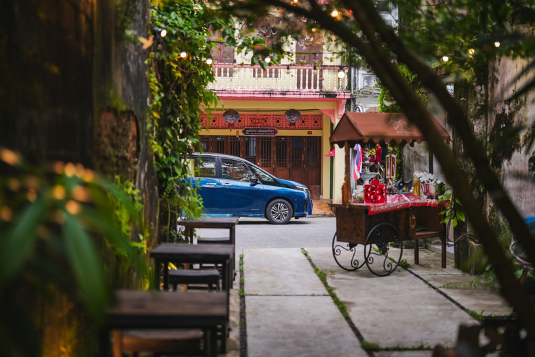 เที่ยวไปชิมไป สัมผัสเสน่ห์เมืองใต้ในทริป Funtast(e)tic สไตล์นิสสัน เซเรน่า อี-พาวเวอร์ เที่ยวไปชิมไป สัมผัสเสน่ห์เมืองใต้ในทริป Funtast(e)tic สไตล์นิสสัน เซเรน่า อี-พาวเวอร์