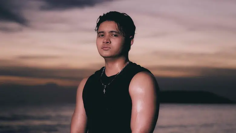 "เลิกกันมั้ย" เพลงใหม่ของ RachYO ที่ส่งต่อความรู้สึกที่ 'ยังรักอยู่… แต่ต้องยอมปล่อย' ตัวแทนของคนที่รักหมดใจโดยไม่เผื่อใคร แต่สุดท้ายต้องยอมรับว่ายิ่งยื้อก็ยิ่งเจ็บ "เลิกกันมั้ย" เพลงใหม่ของ RachYO ที่ส่งต่อความรู้สึกที่ 'ยังรักอยู่… แต่ต้องยอมปล่อย' ตัวแทนของคนที่รักหมดใจโดยไม่เผื่อใคร แต่สุดท้ายต้องยอมรับว่ายิ่งยื้อก็ยิ่งเจ็บ