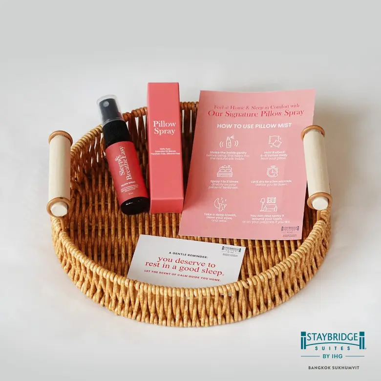 เติมเต็มการพักผ่อนของคุณด้วยสเปรย์ฉีดหมอน Sleep &amp; Breathe Easy จากสเตย์บริดจ์ สวีท แบงค็อก สุขุมวิท