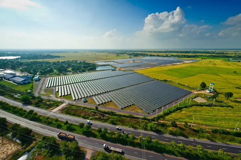 SPCG ประกาศไตรมาส 3/68 รายได้โตขึ้น 23% จากไฟฟ้าที่ผลิตได้มากขึ้น และธุรกิจ Solar Roof เตรียมจ่ายปันผล 1.50 บาทต่อหุ้น ตอบแทนผู้ถือหุ้น ขึ้นเครื่องหมาย XD วันที่ 28 พ.ย. นี้