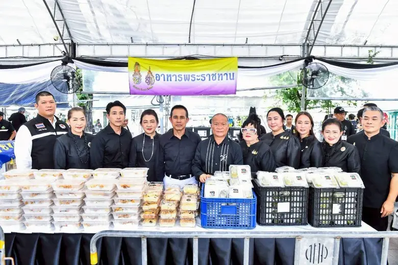 สภาสังคมสงเคราะห์ฯ จัดโครงการ "น้ำพระทัย พระราชทาน" รวมพลังเชฟ-จิตอาสา-ศิลปิน ร่วมปรุงอาหาร ถวายความอาลัยแด่พระบรมราชชนนีพันปีหลวง