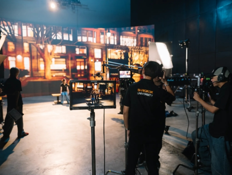 ม.กรุงเทพ เปิด 3 หลักสูตรสุดล้ำสร้างบัณฑิตรุ่นใหม่สู่บทบาทผู้สร้างบนเวทีโลก