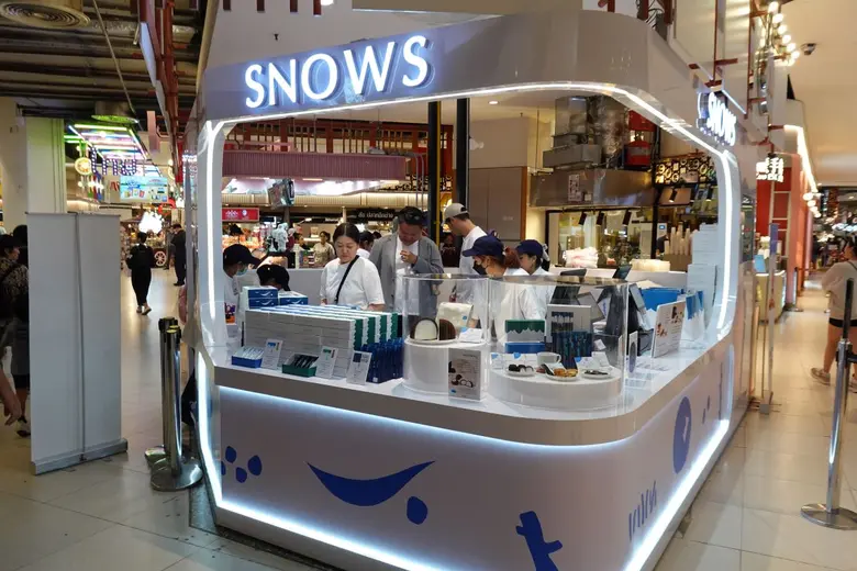 ฮิตสุดในญี่ปุ่น! SNOWS ขนมฤดูหนาวที่คนต่อคิวยาว พร้อมเสิร์ฟที่ไทยแล้ววันนี้